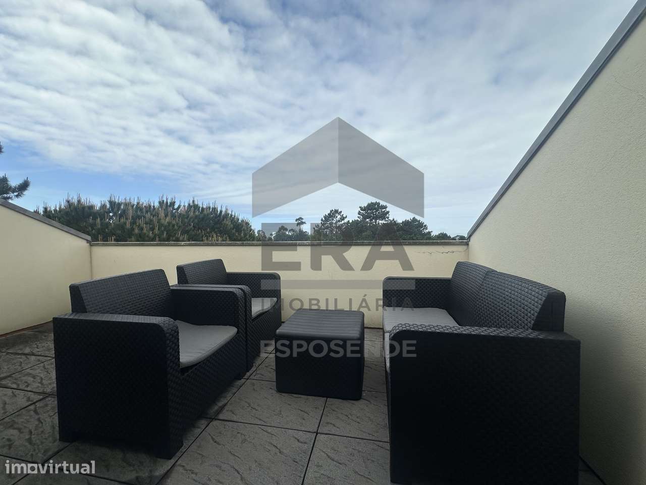 Moradia com vista mar nas Marinhas-32