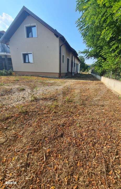 Casa individuala, 160 mp, garaj 45 mp, 1030 mp de teren, Luna de Sus - Imagine principală: 2/10