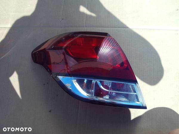 LAMPA LEWA CITROEN C4 LIFT EUROPA - 1