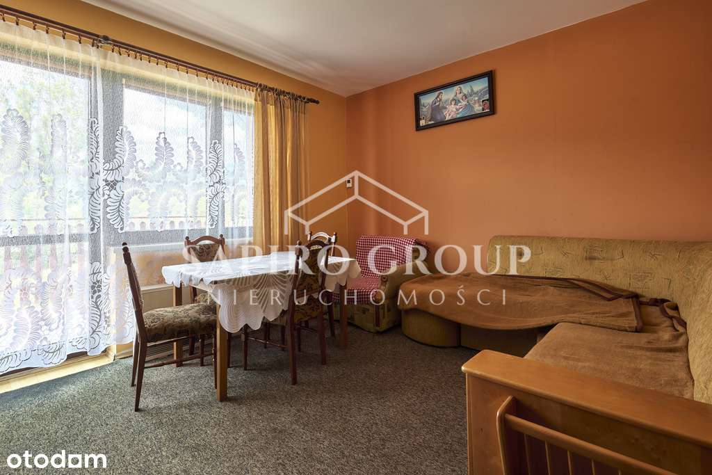 Dom w otoczeniu zieleni i natury-16