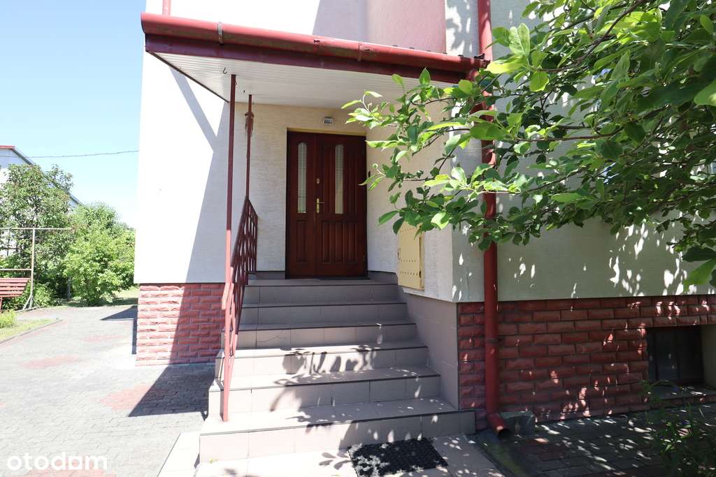 Dom z budynkiem gospodarczym przy lesie - Pełny obrazek: 2/9