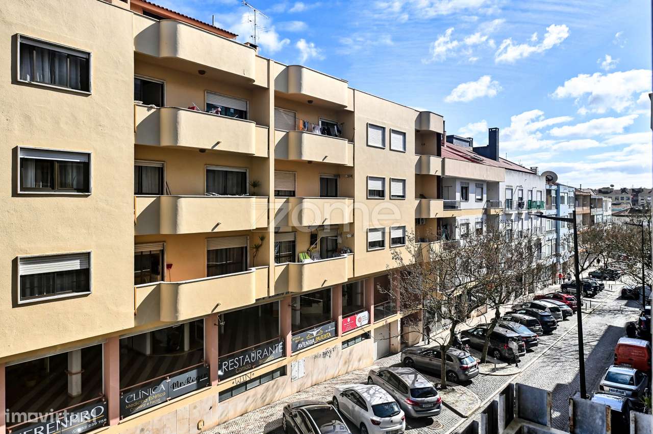 Apartamento T2 perto da estação de Mem Martins com elevador, Sintra - Grande imagem: 3/20