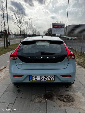 Volvo V40 D3 Drive-E Momentum - 6