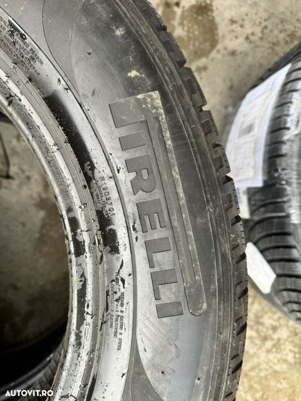 vând 2 anvelope 235/65/18 pirelli de iarnă second - 7