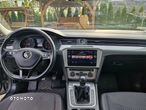 Volkswagen Passat 2.0 TDI SCR Trendline - 15