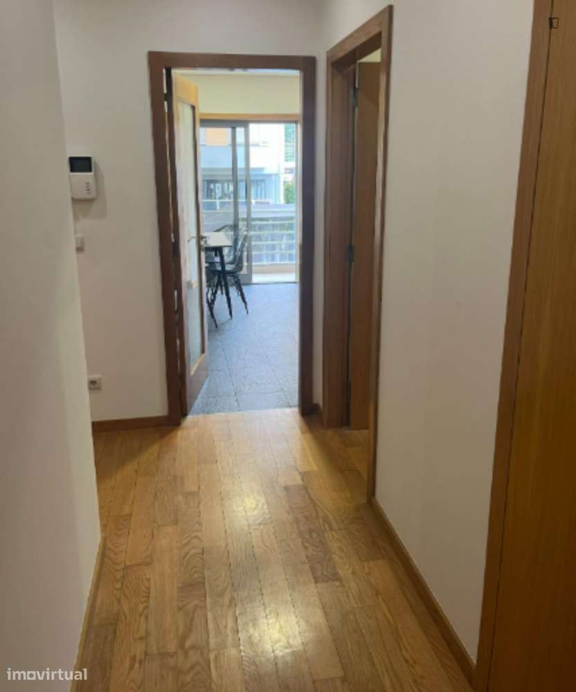 Quarto - localizado em Viana do castelo - Grande imagem: 4/6