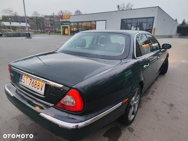 Jaguar XJ XJ6 2.7 Twin Turbo Diesel (LWB) Sovereign - 12