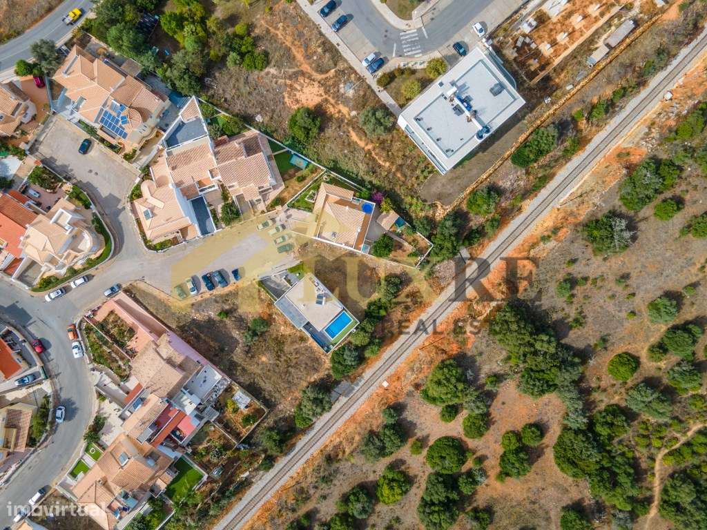 Terreno Urbano com Projeto - Vale de Lagar - Portimão-4