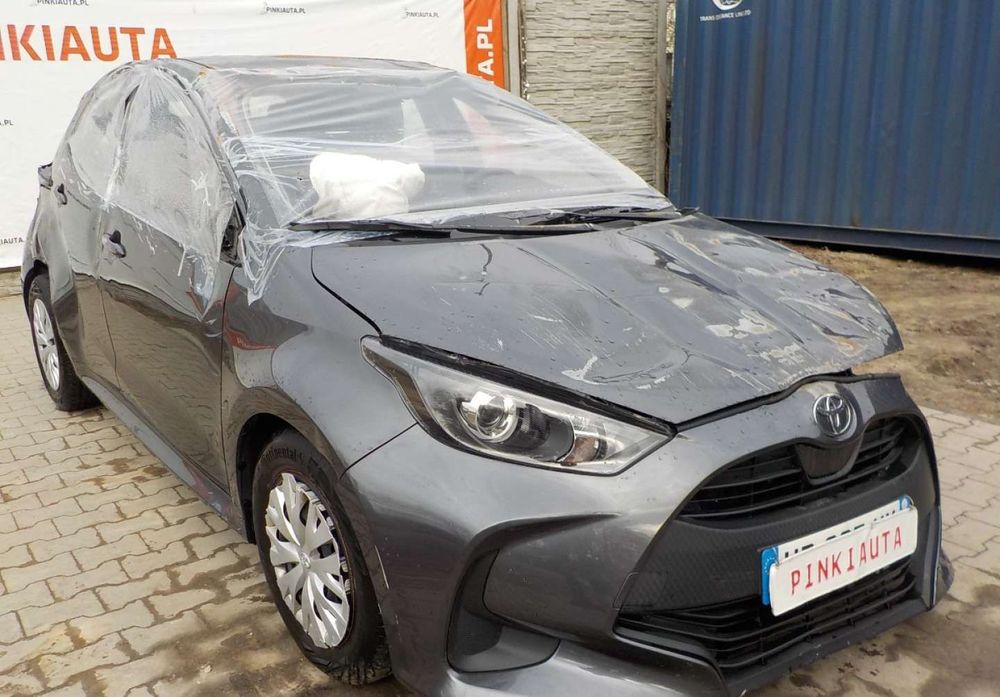 Toyota Yaris IV (2020-) 2025