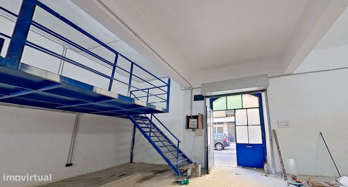 Prédio/Misto no Centro do Montijo-44