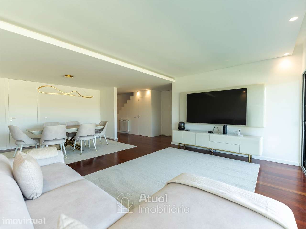 Moradia T3+1 Venda em Caldas de Vizela (São Miguel e São João),Vizela-5