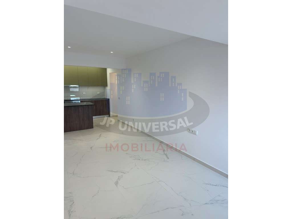 Vende se Apartamento T2 Albufeira-17