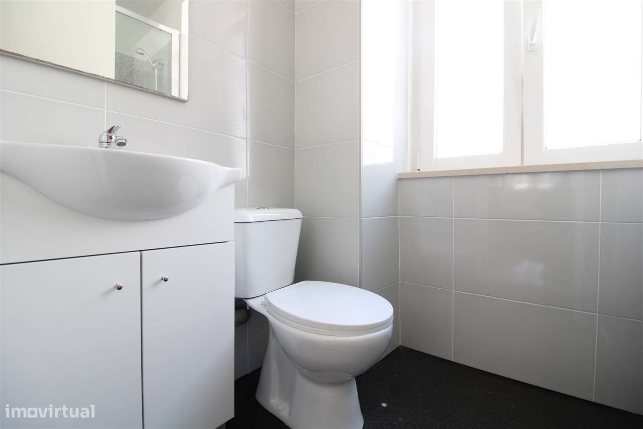 Quarto (Estúdio) Pólo I Coimbra - Grande imagem: 4/4