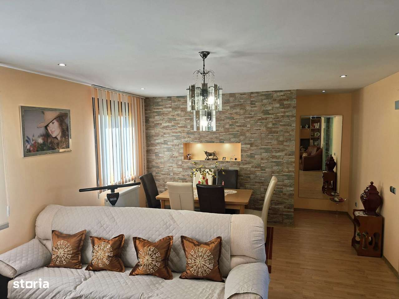 Casă / Vilă Bascov , construcție "de proprietar" , mobilată/utilată ! - Imagine principală: 5/19