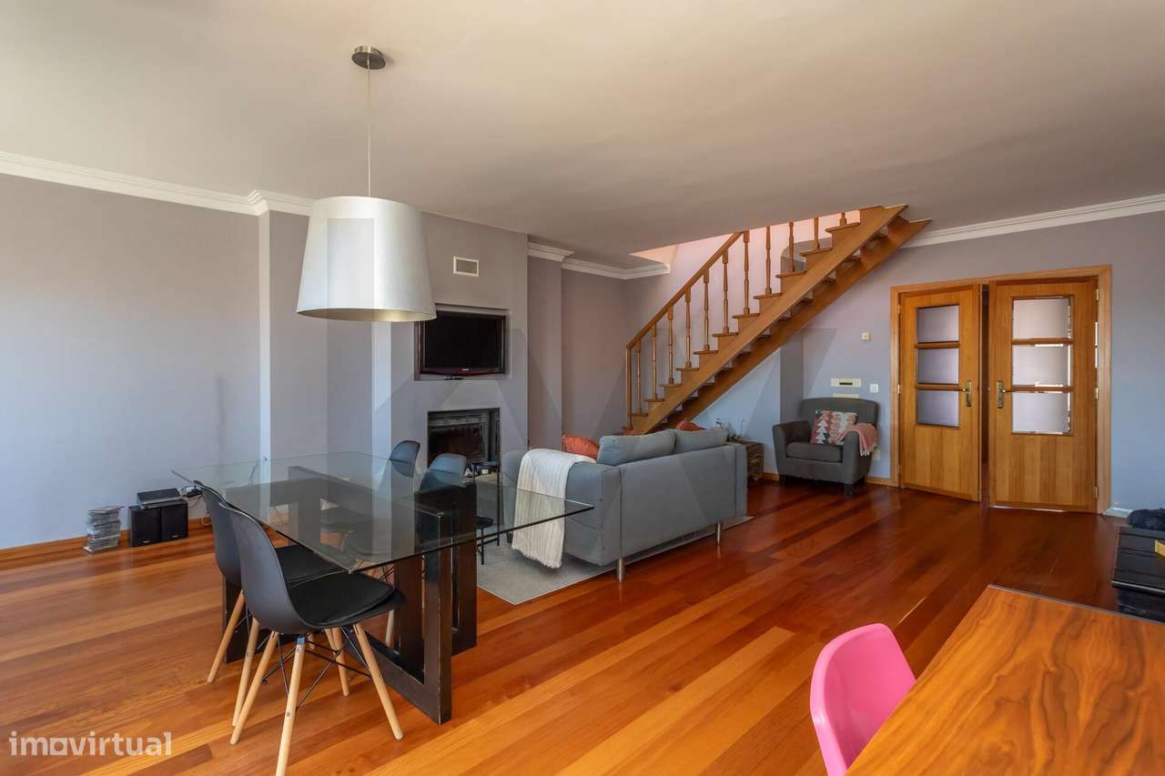 Apartamento Duplex no Buzano, S. Domingos de Rana-5