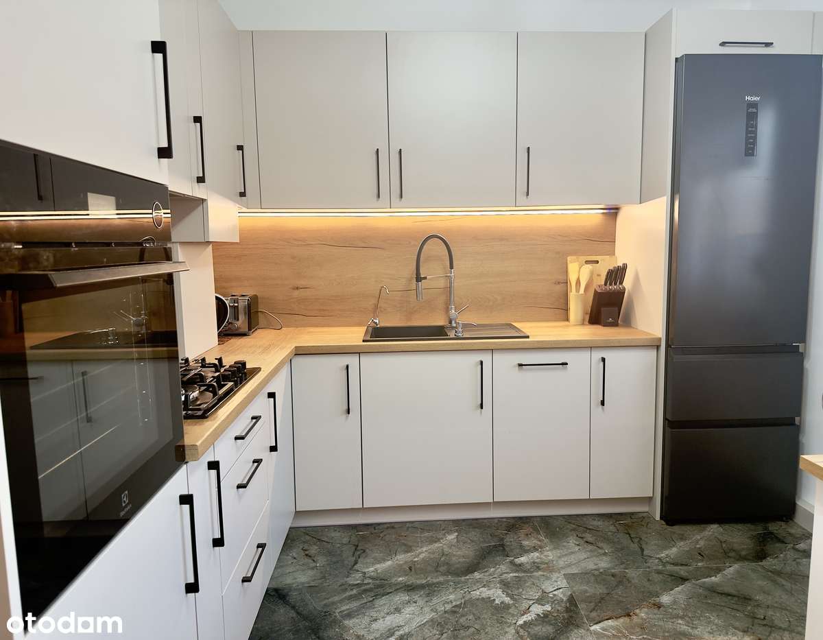 Przestronne Mieszkanie-Bezczynszowe- 2 Piętro- Garaż-13