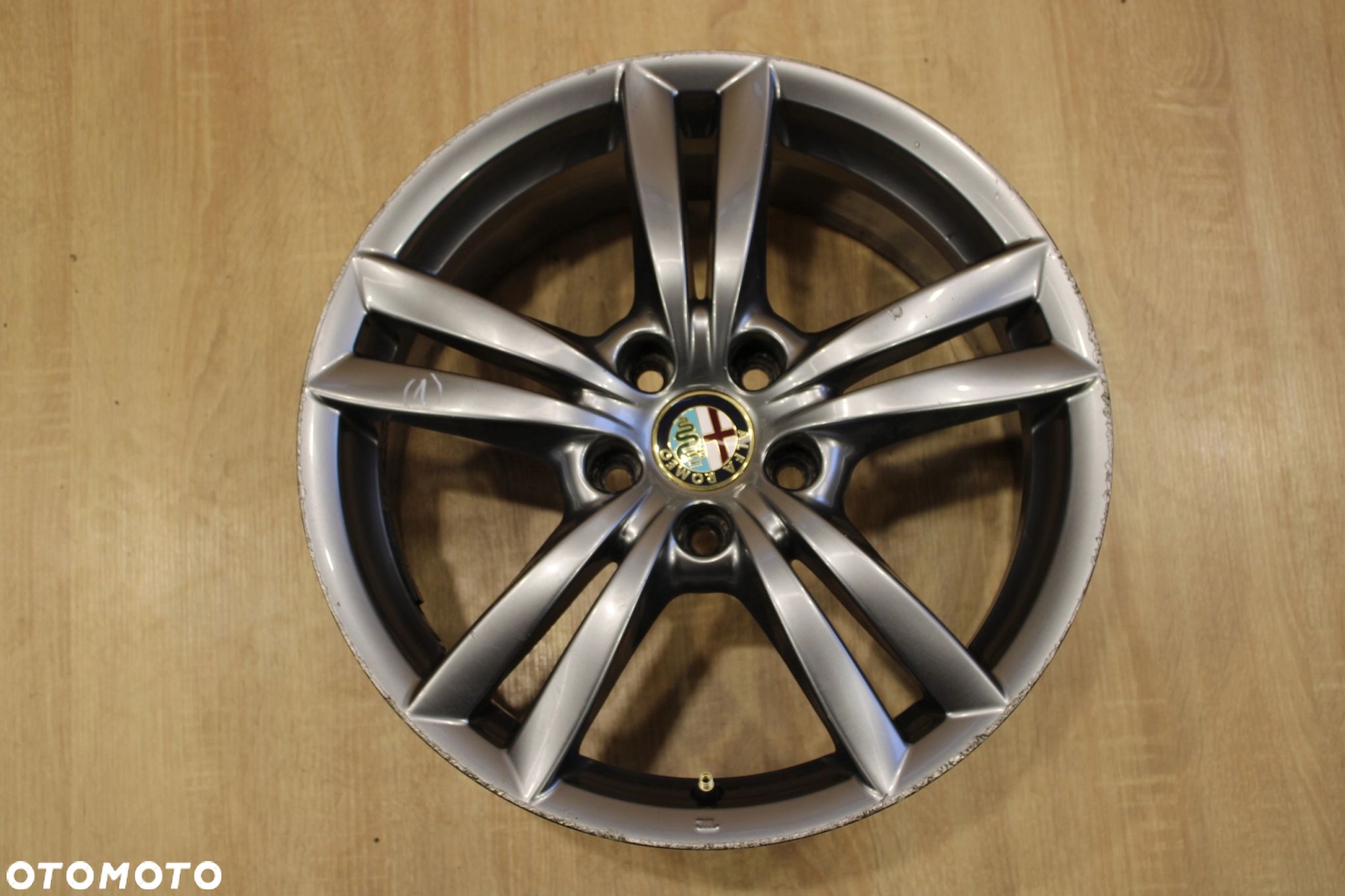 FELGA ALUMINIOWA 17" ALFA ROMEO GIULIETTA - 1