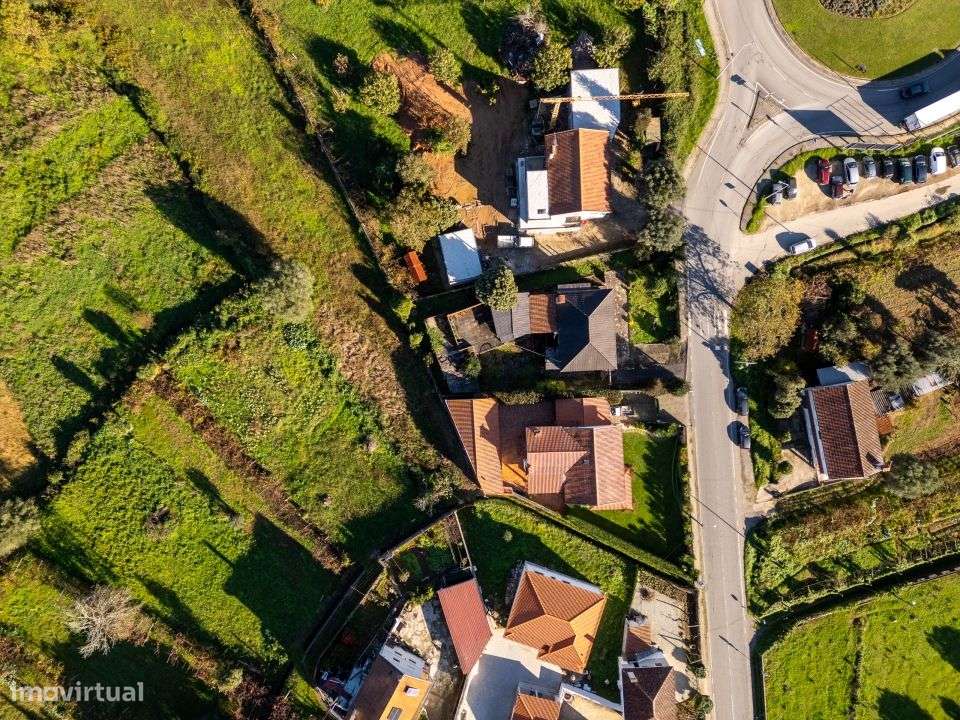 Moradia para Restauro na Zona da Ribeira, Ponte de Lima - Grande imagem: 5/42