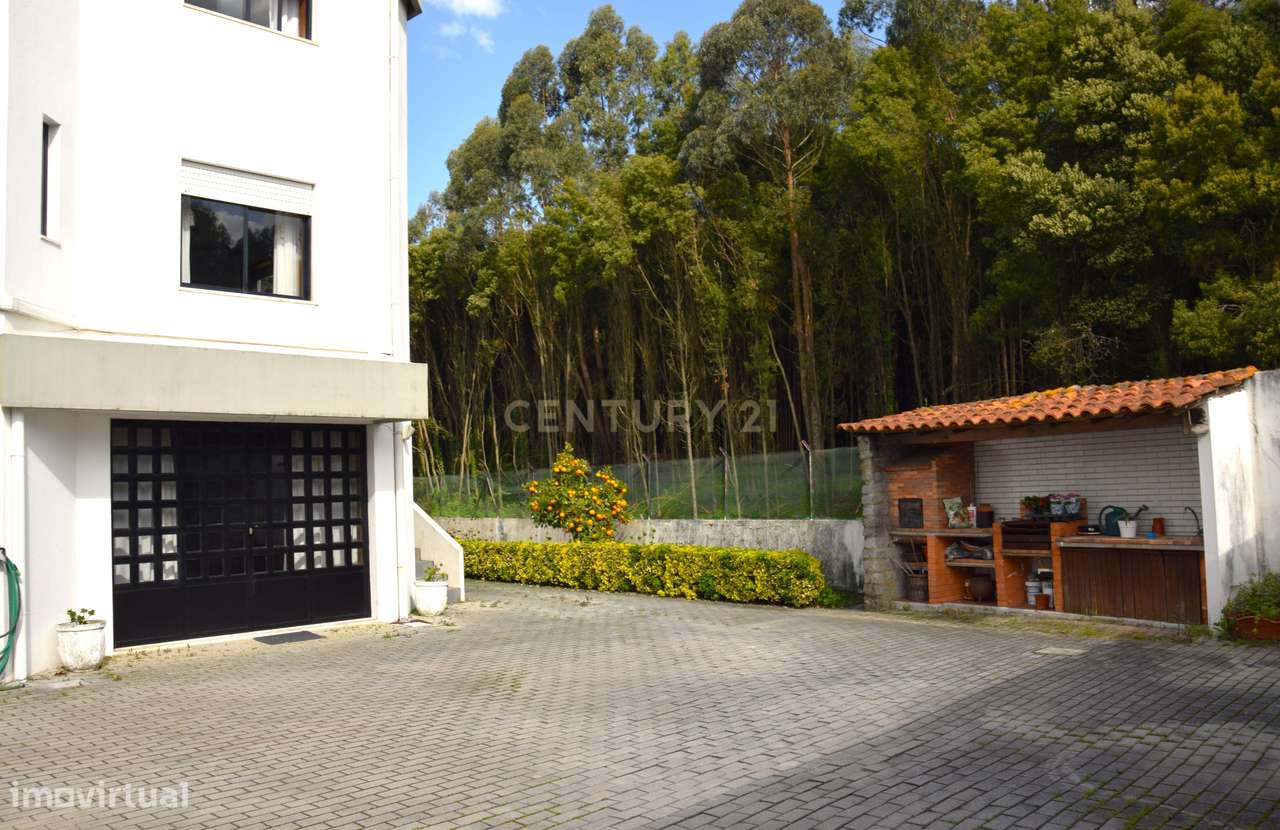 Moradia T6 (ou T4+T2) em Vila Nova de Gaia - Vilar do Paraíso-40