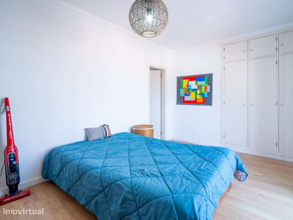 Apartamento T3 com varanda e vista deslumbrante para a Praia do Nor...-19