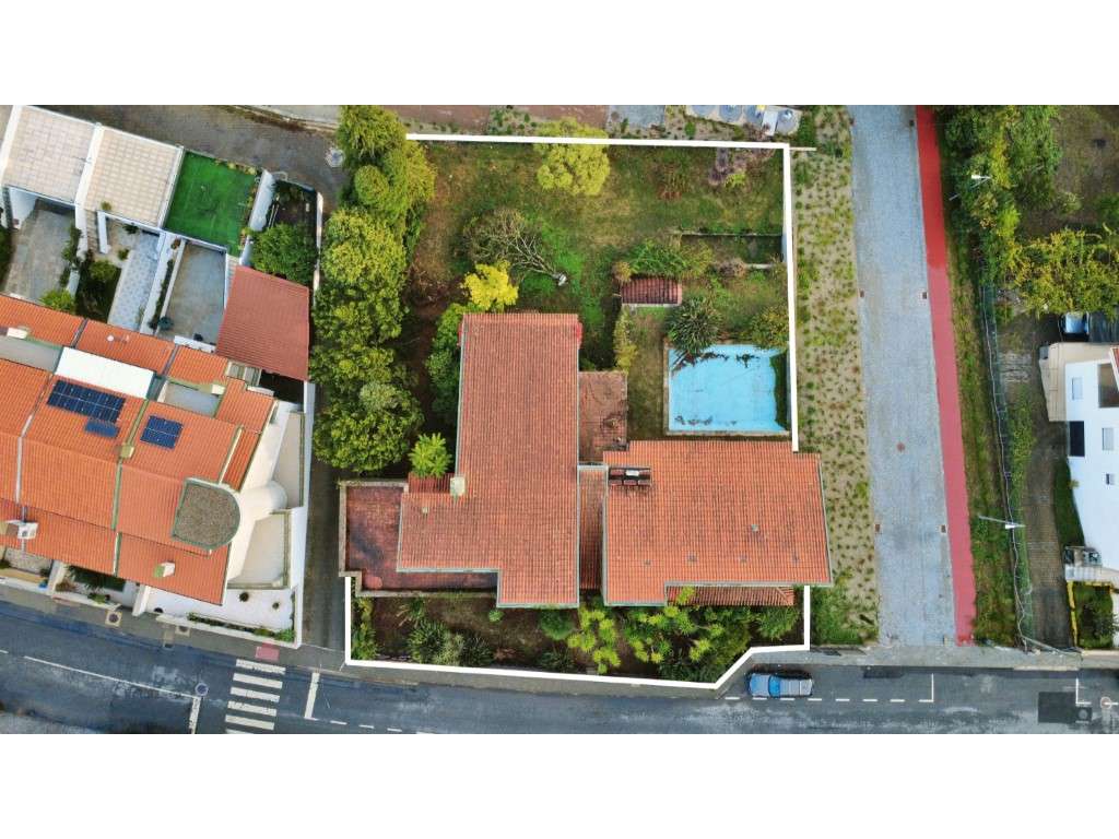 Moradia T4 com piscina em Guimarães - Grande imagem: 4/54