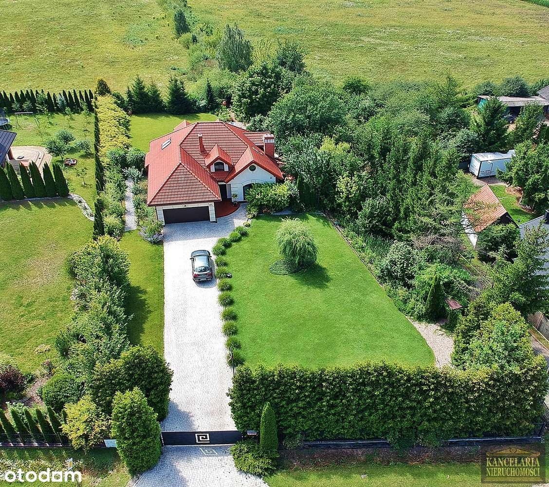 Luksusowa rezydencja z bajecznym ogrodem! - Pełny obrazek: 2/20