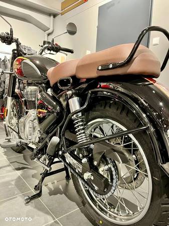 Royal Enfield Classic - 8