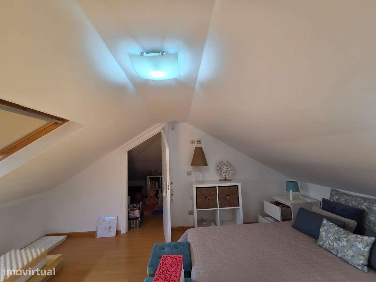 Moradia T2+1 com Anexo Independente, Jardim e Garagem – Rinchoa-44