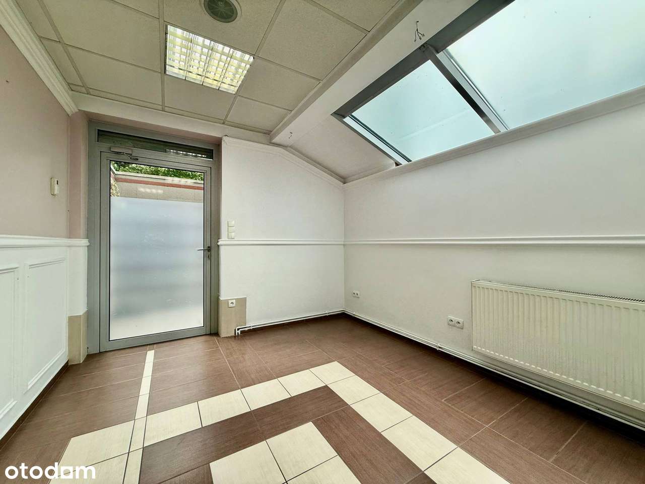 Lokal użytkowy –  CENA BRUTTO | Parking | Niski czynsz | Do aranżacji - Pełny obrazek: 2/19