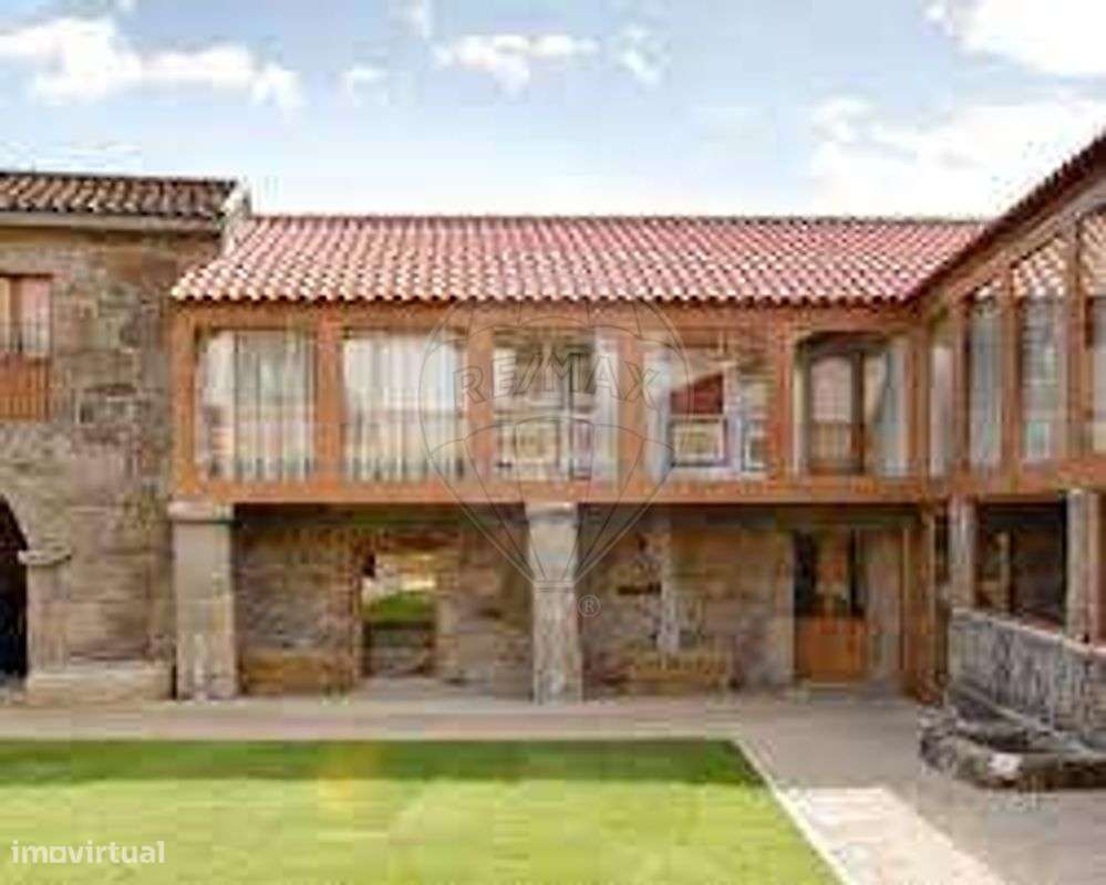 Solar T8 para venda - Grande imagem: 2/33