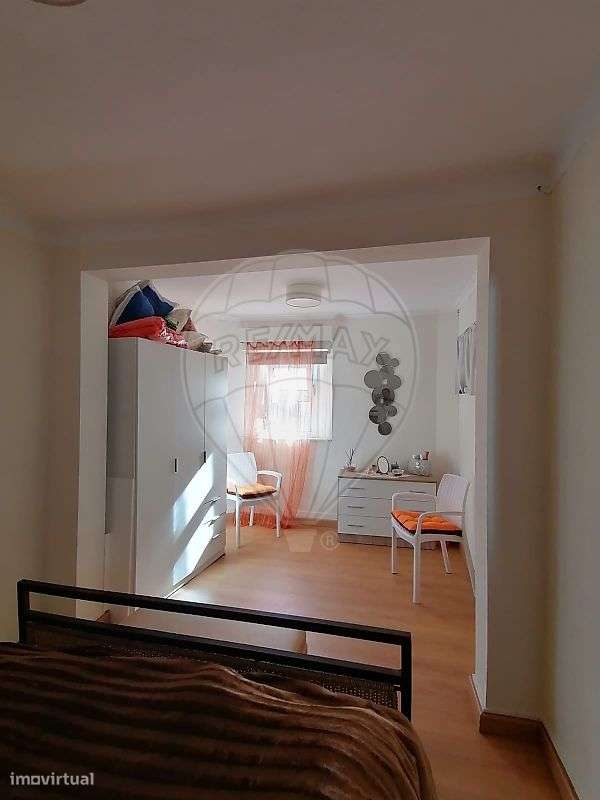 Moradia T4 para venda-10