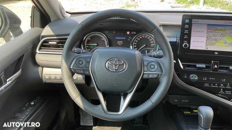 Toyota Camry 2.5 Hybrid Exclusive - 20