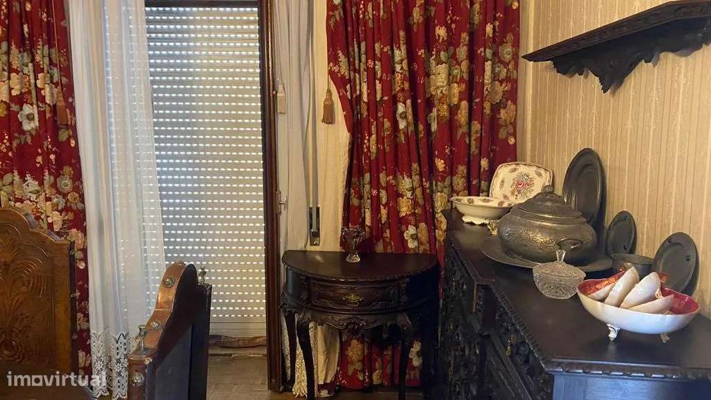 MORADIA T4 NO CENTRO DA CIDADE DE VIANA DO CASTELO COM TERRENO - Grande imagem: 5/20