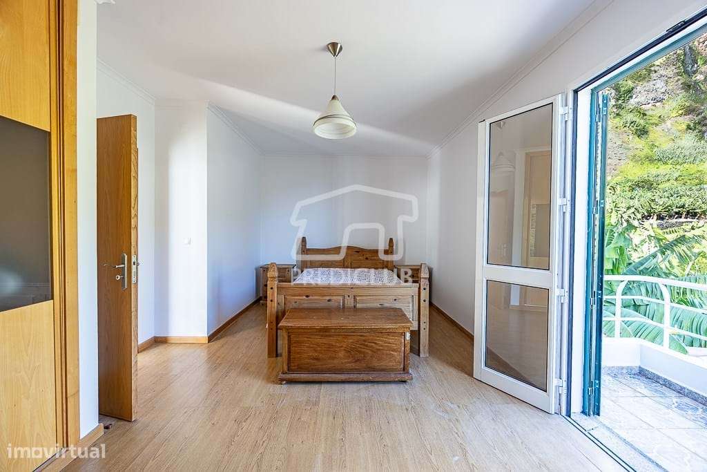 Moradia T2+1 - Lugar de Baixo - Grande imagem: 5/22