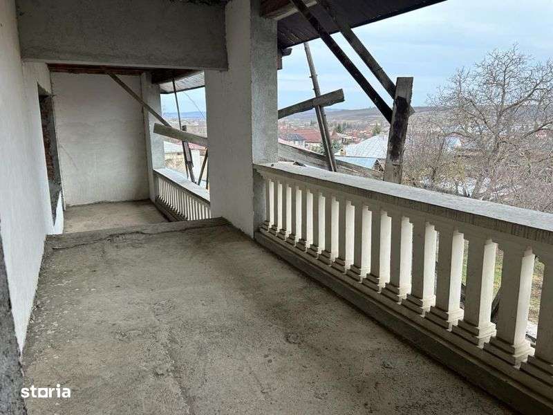 Vand casa la rosu aprox 630mp cu teren aprox 900mp / VARIANTE - Imagine principală: 5/8