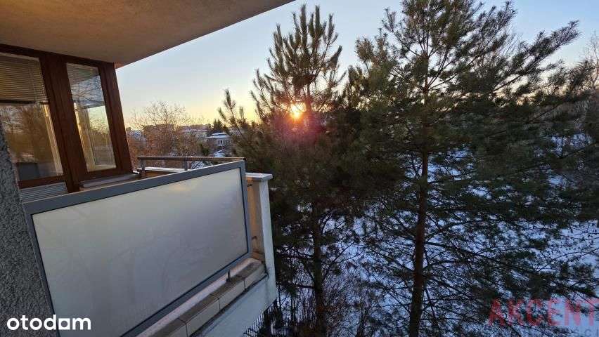 Dwa pokoje z garażem na Bemowie-17