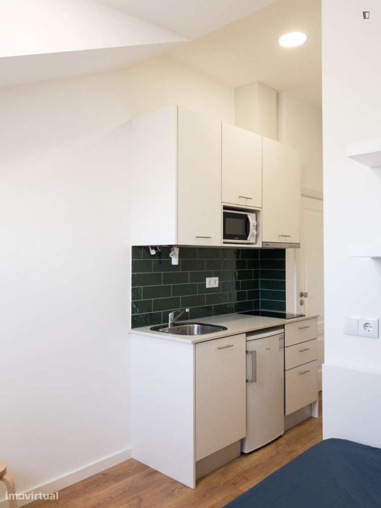 Estúdio - localizado em Bairro do Sol Coimbra - Grande imagem: 4/7