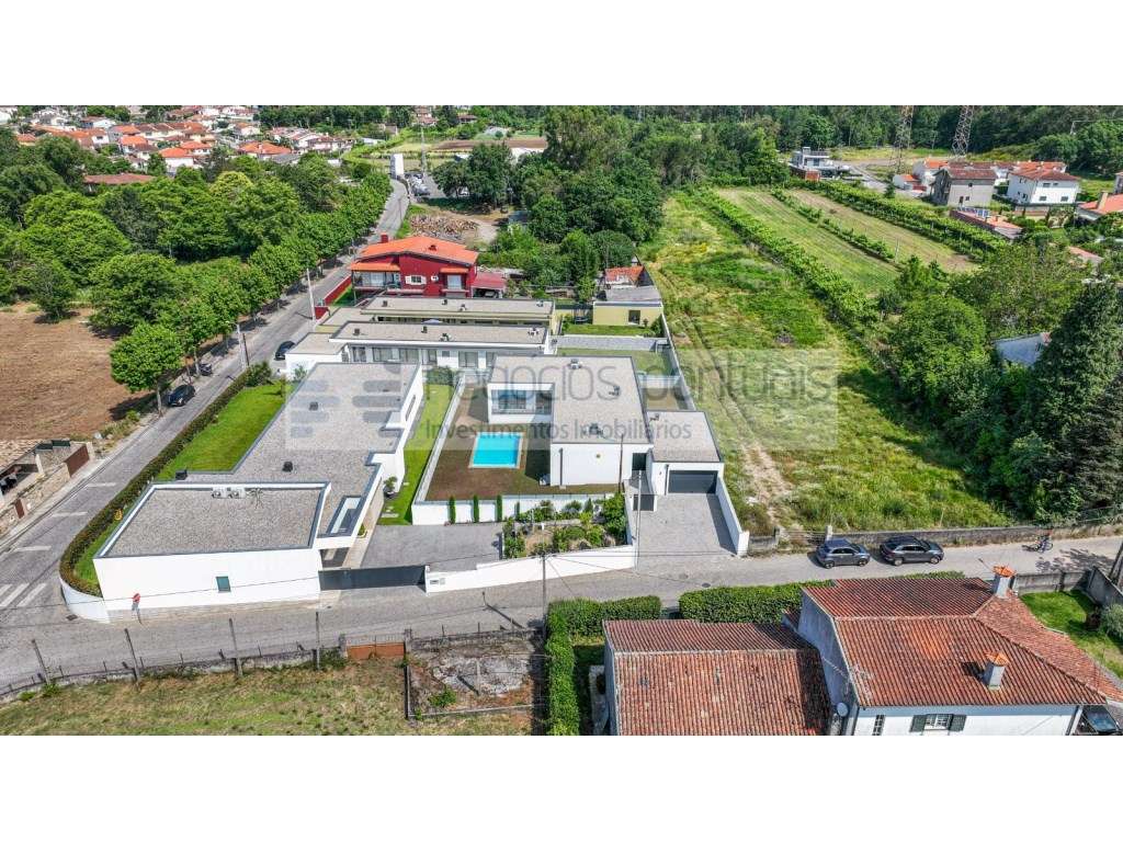 Moradia térrea T3 com piscina - Grande imagem: 2/21