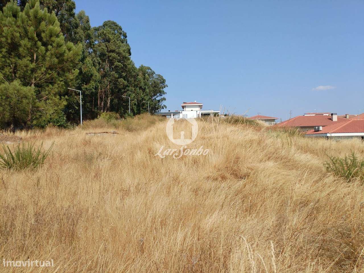Terreno com projeto  aprovado entre Fafe Guimarães - Grande imagem: 2/7