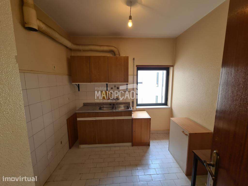 Apartamento T2 centro de Macedo de Cavaleiros - Grande imagem: 4/12