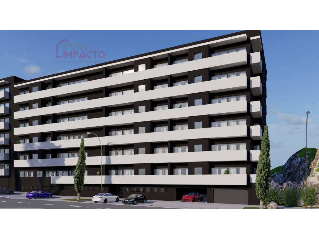 NOVO T3 R/C com excelente terraço em Águas Santas-11