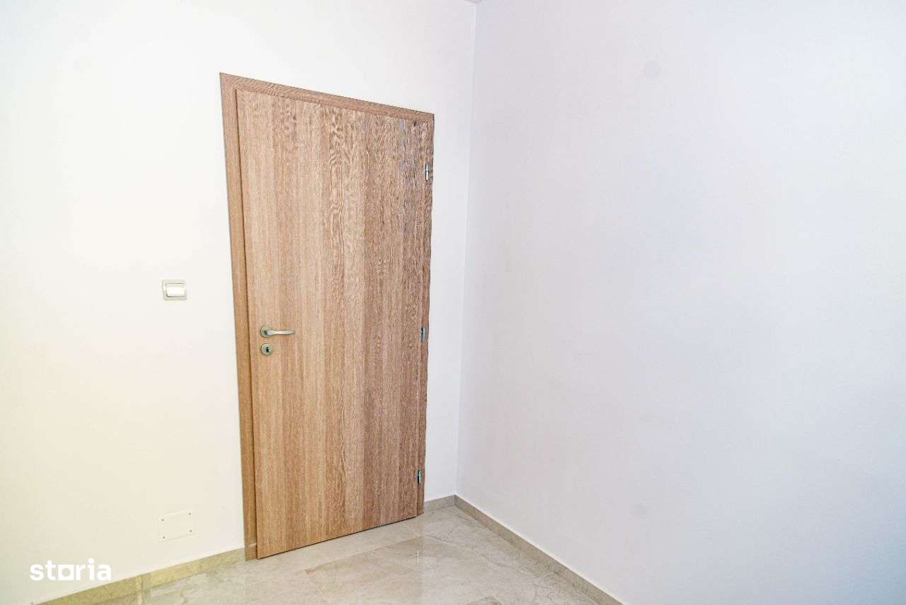 Dezvoltator vand apartament 1 camera la cheie zona rezidentiala - Imagine principală: 4/13