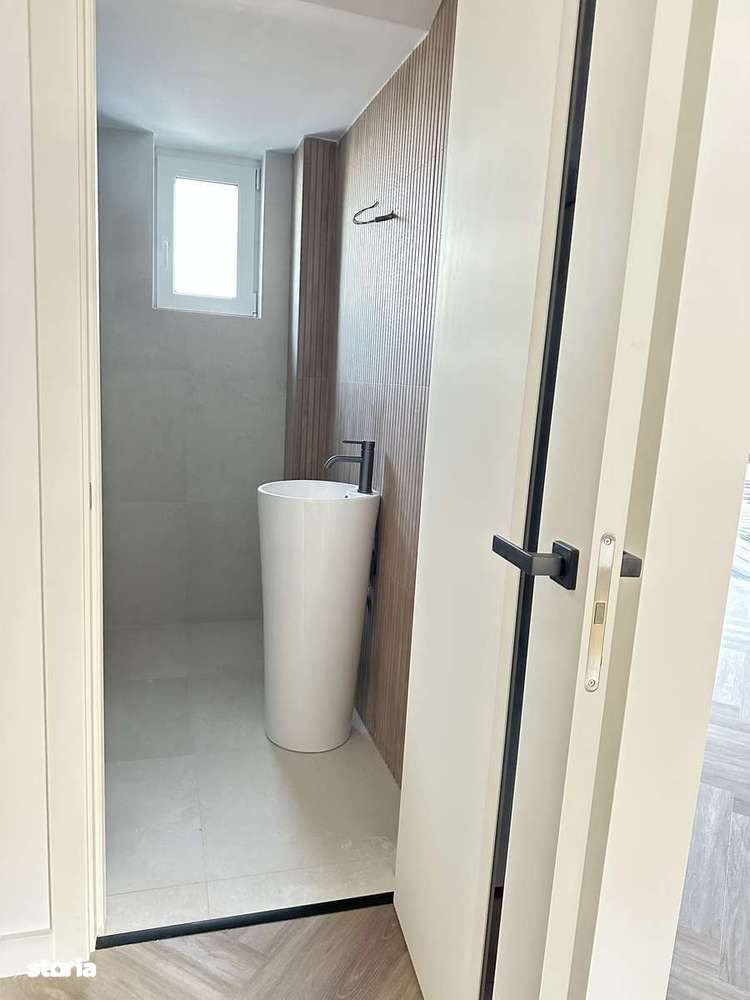 Casă cuplata premium,5 camere,lângă Padurea Rosu,2 locuri de parcare - Imagine principală: 4/20