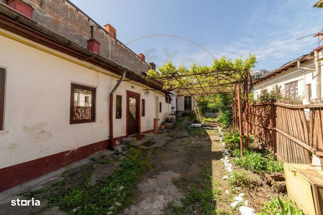 Casa Centrala de Vanzare - Str. Egalitatii, km 0 - Pitesti! - Imagine principală: 4/17