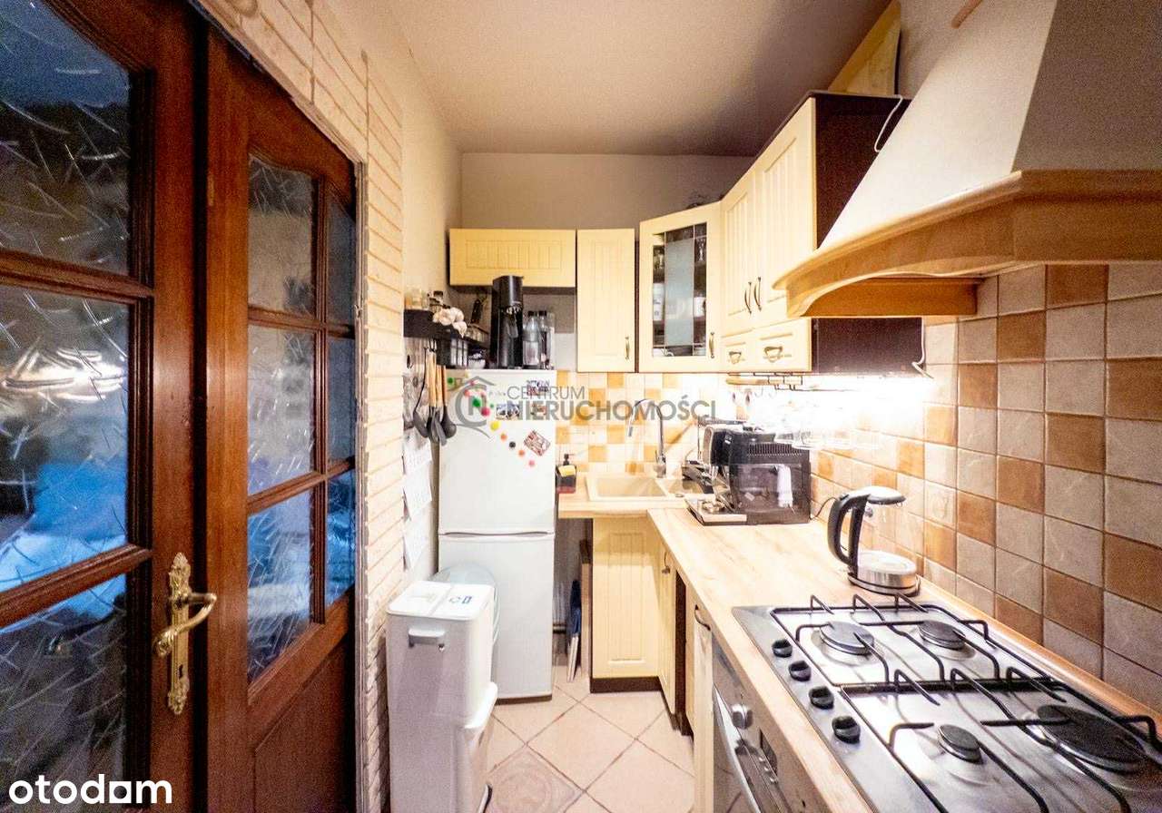 Przytulne 2 pokojowe - Centrum - I piętro - koło Ferio-5