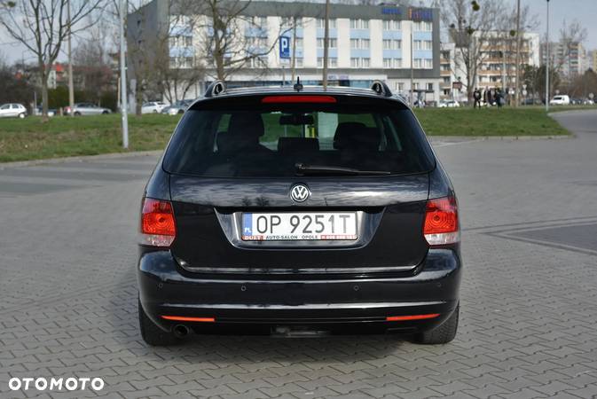 Volkswagen Golf 1.6 TDI DPF Comfortline - 5