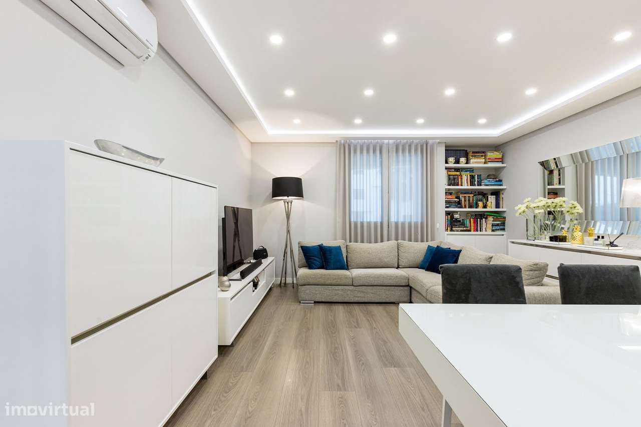 Excelente Apartamento T3 com Terraço e Box no Infantado – Loures-2