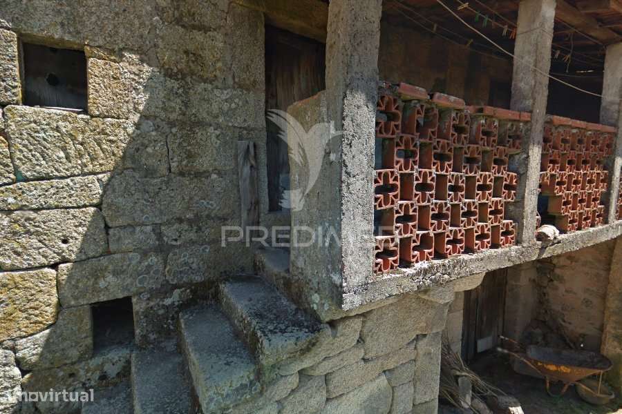 Casa em pedra p/recuperar c/projecto aprovado p/ Alojamento Local - Grande imagem: 2/4