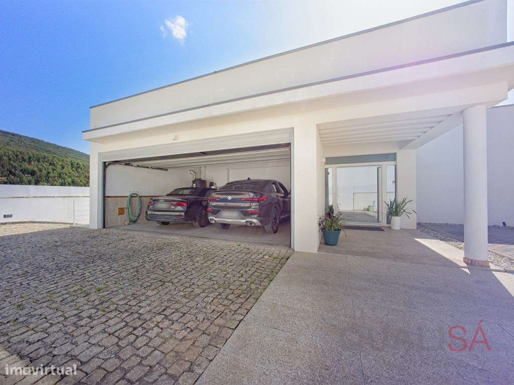 Moradia T5 com piscina, jardim e pomar e com vistas panorâmicas em ...-7