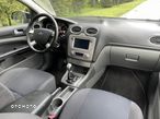 Ford Focus 1.6 TDCi Ambiente - 16